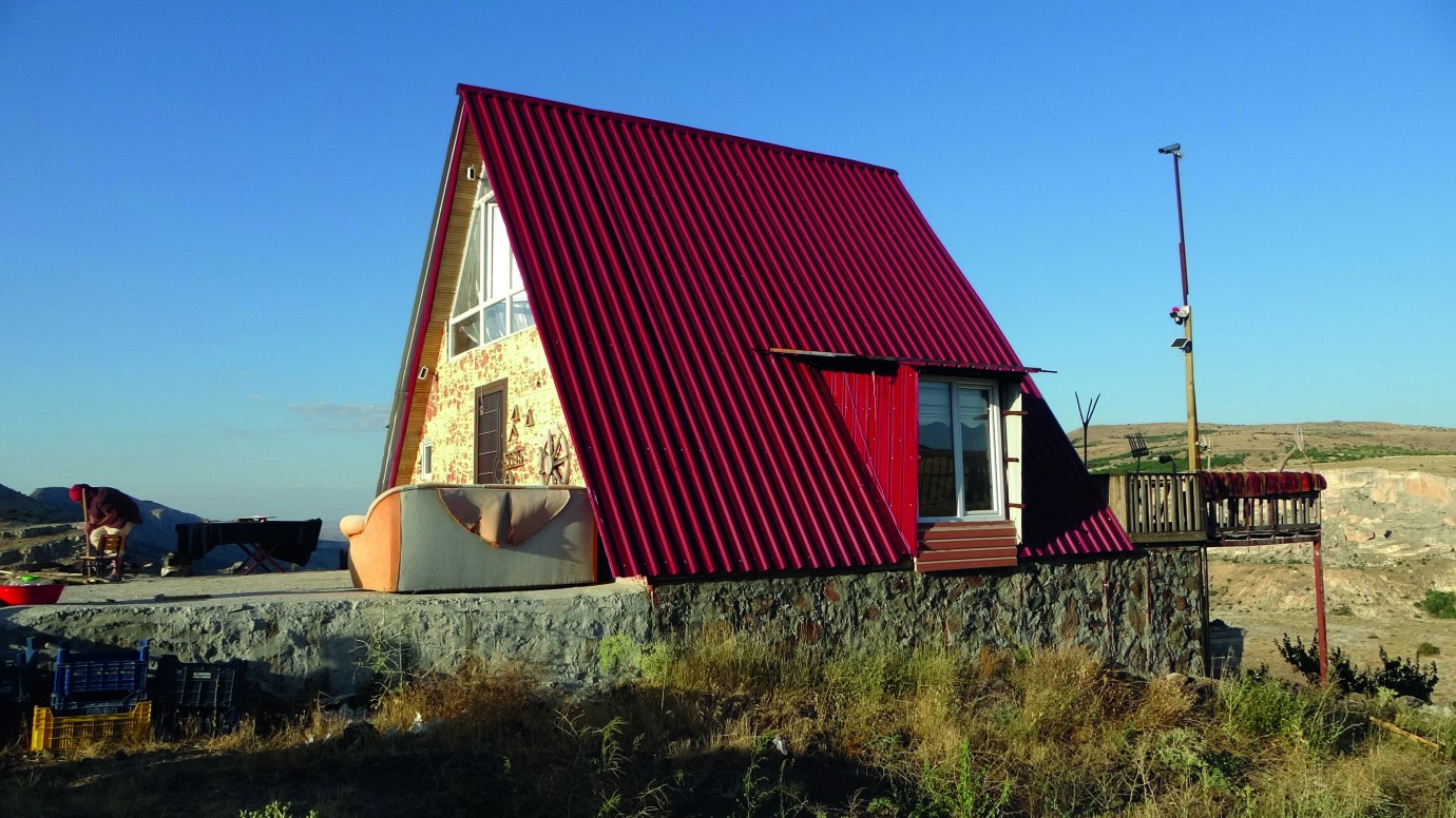 Bu bungalov evi görenler bir daha bakıyor