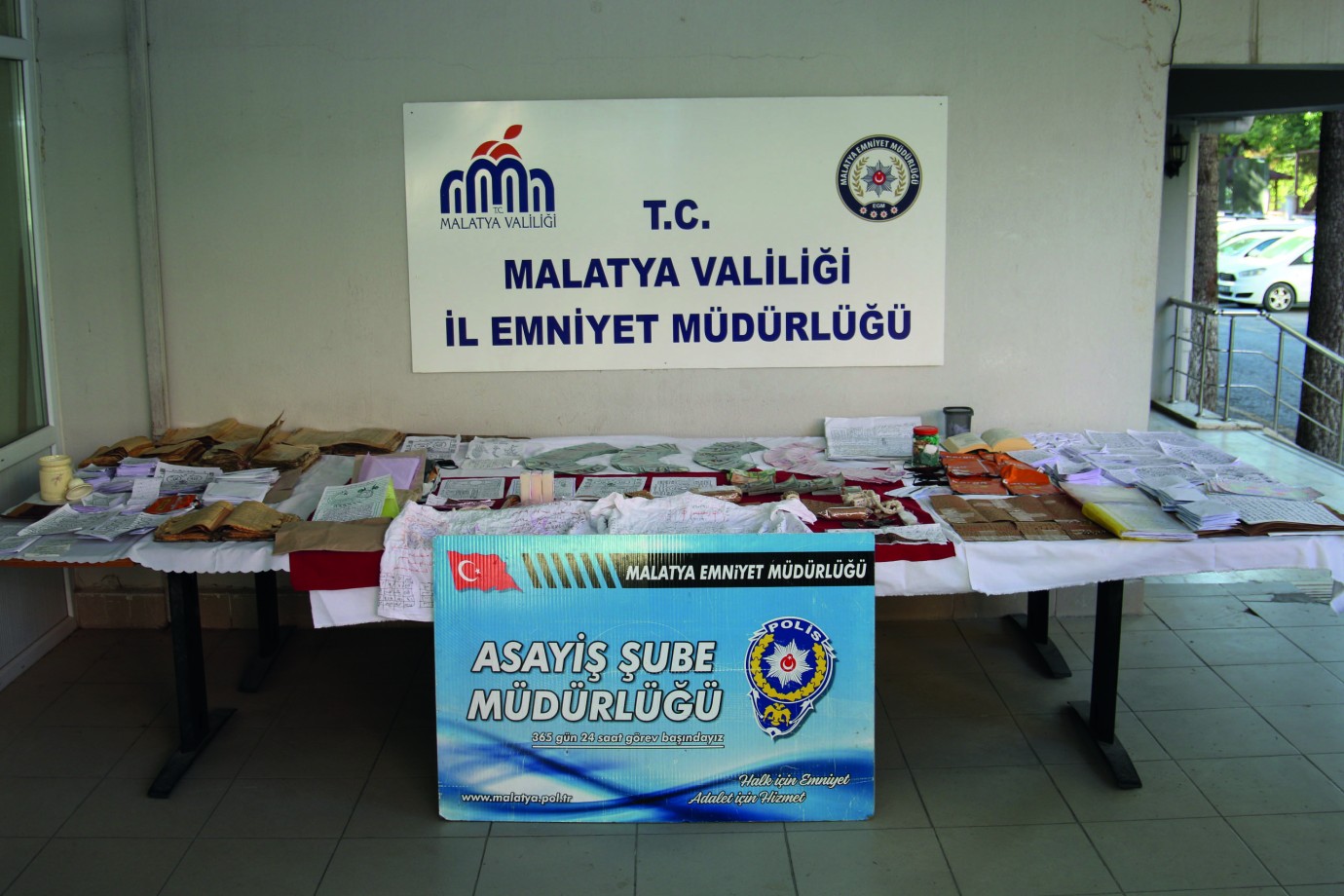 Üfürükçü çetesi çökertildi: 37 milyonluk vurgun!