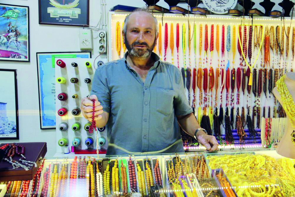 Fiyatı 10 bin doları bulabiliyor, tespih sevdalıları borsasında buluşuyor