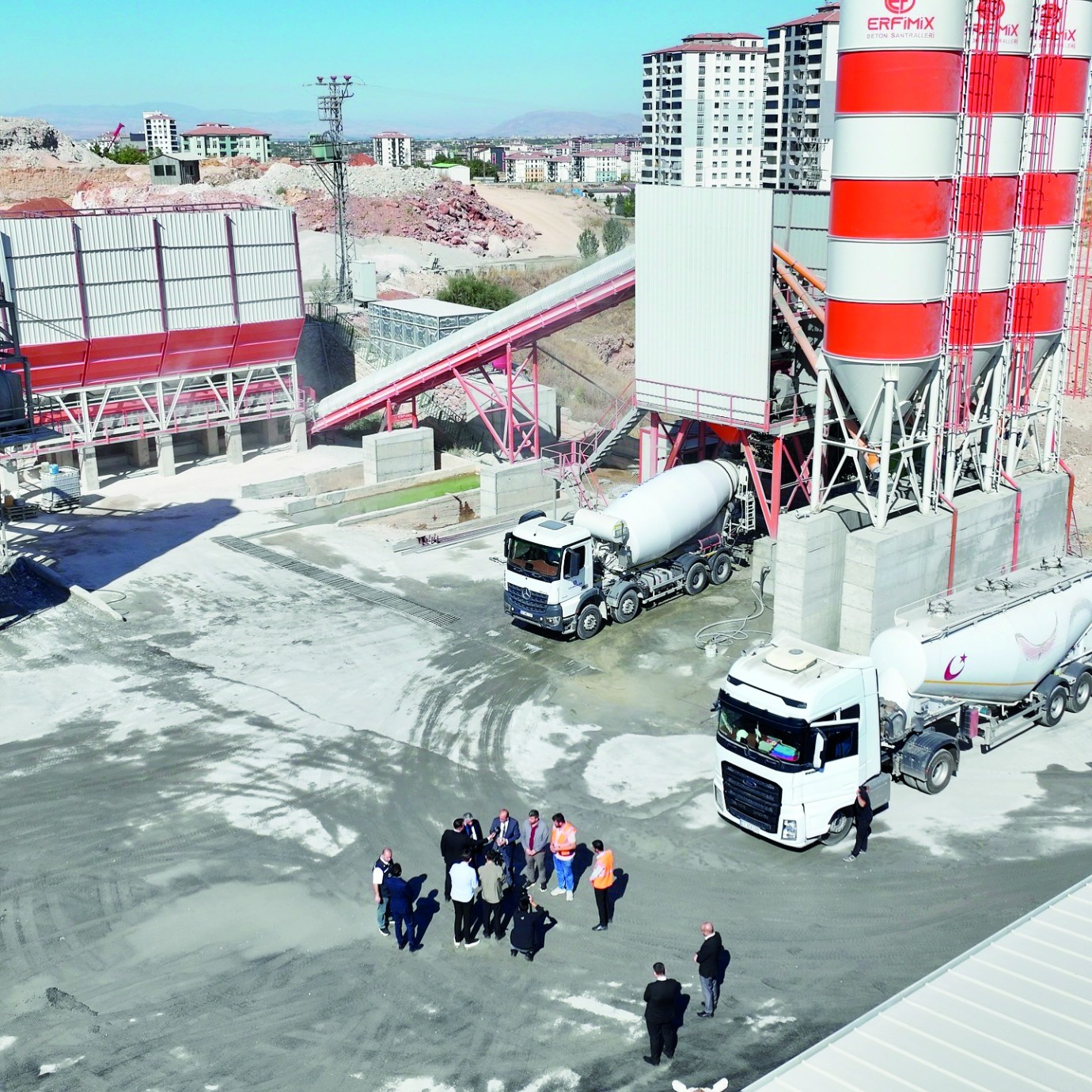 Geçit: Beton santrallerimiz şehrimizin inşasına büyük katkı sunuyor