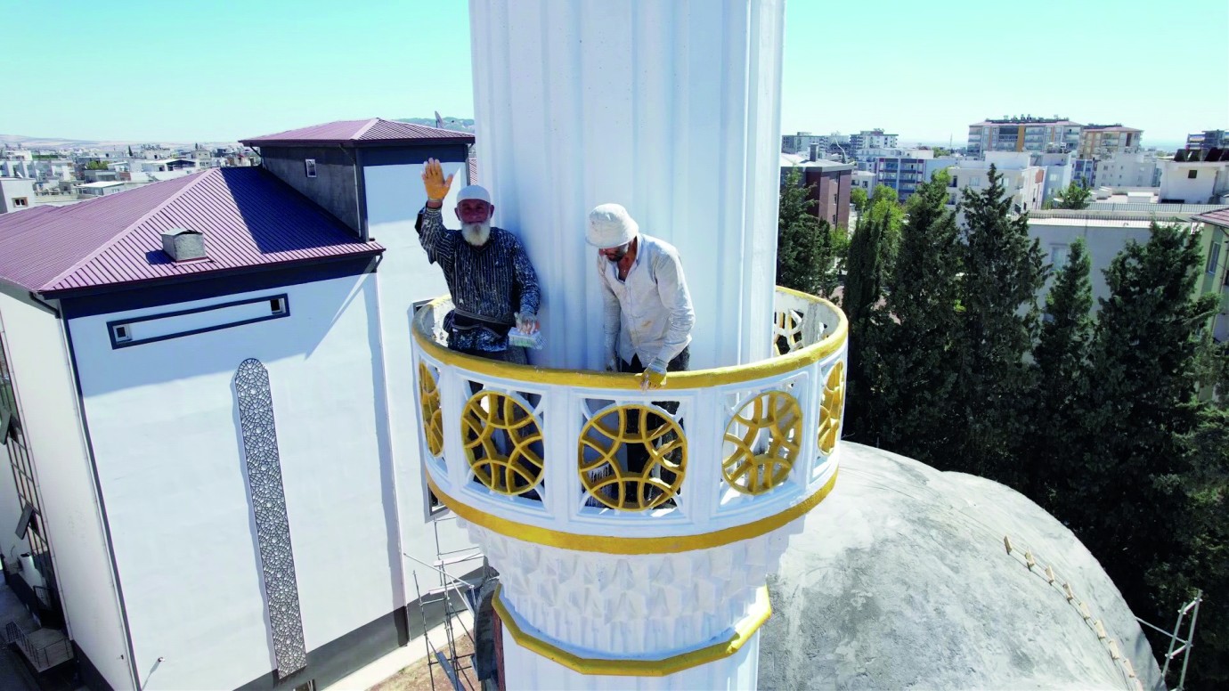 60 yaşındaki ustanın yaptığı minareler depreme rağmen yıkılmadı