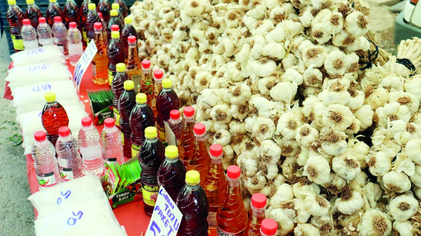 Fiyat artışına rağmen turşudan vazgeçilmiyor