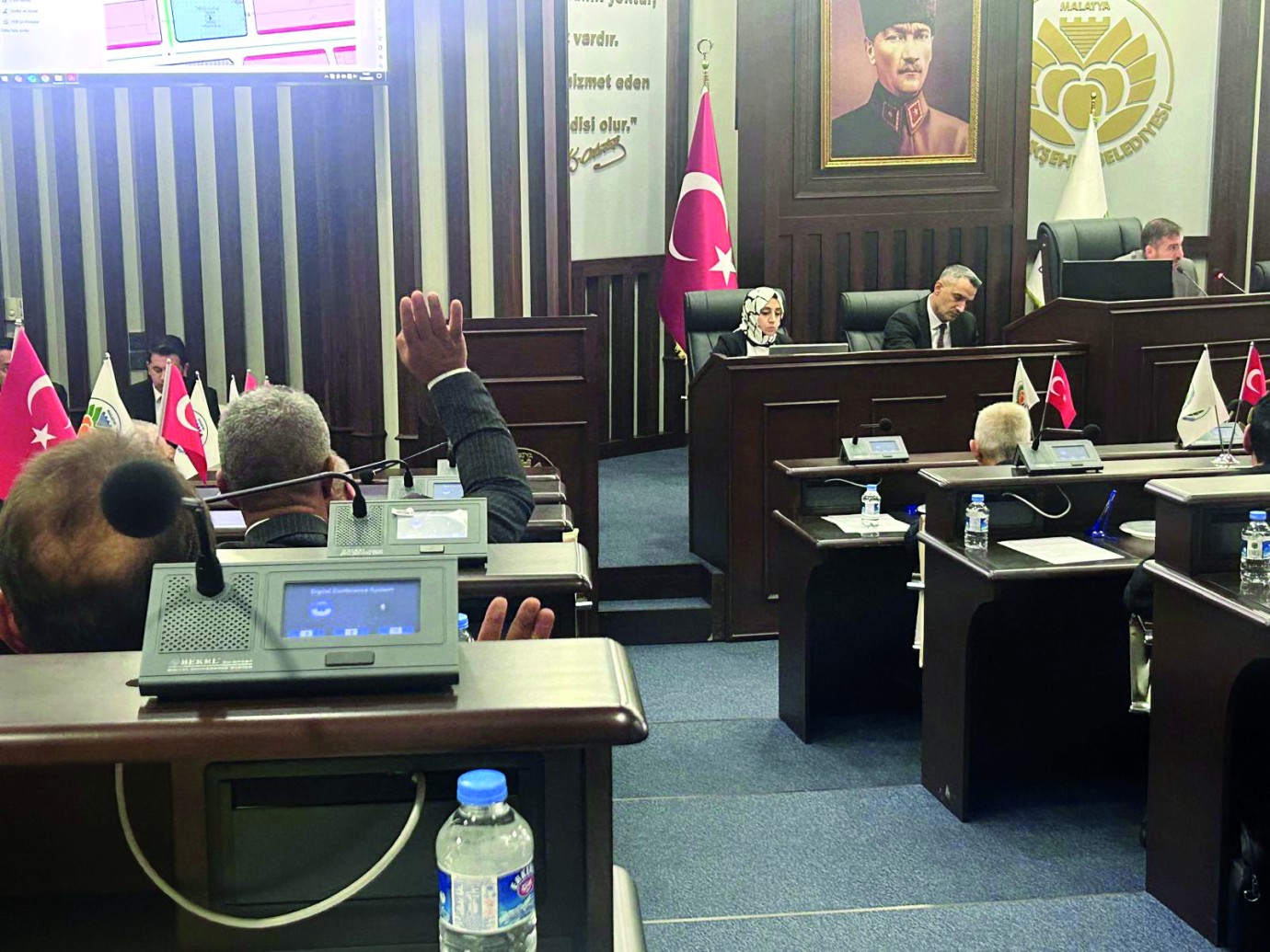 Ulaşım sorunları bitmedi, Bakan hemşehri oldu!