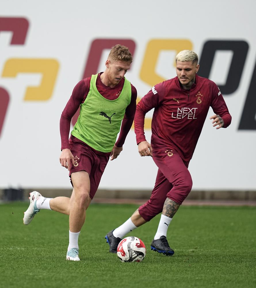 Galatasaray'da Başakşehir mesaisi devam etti