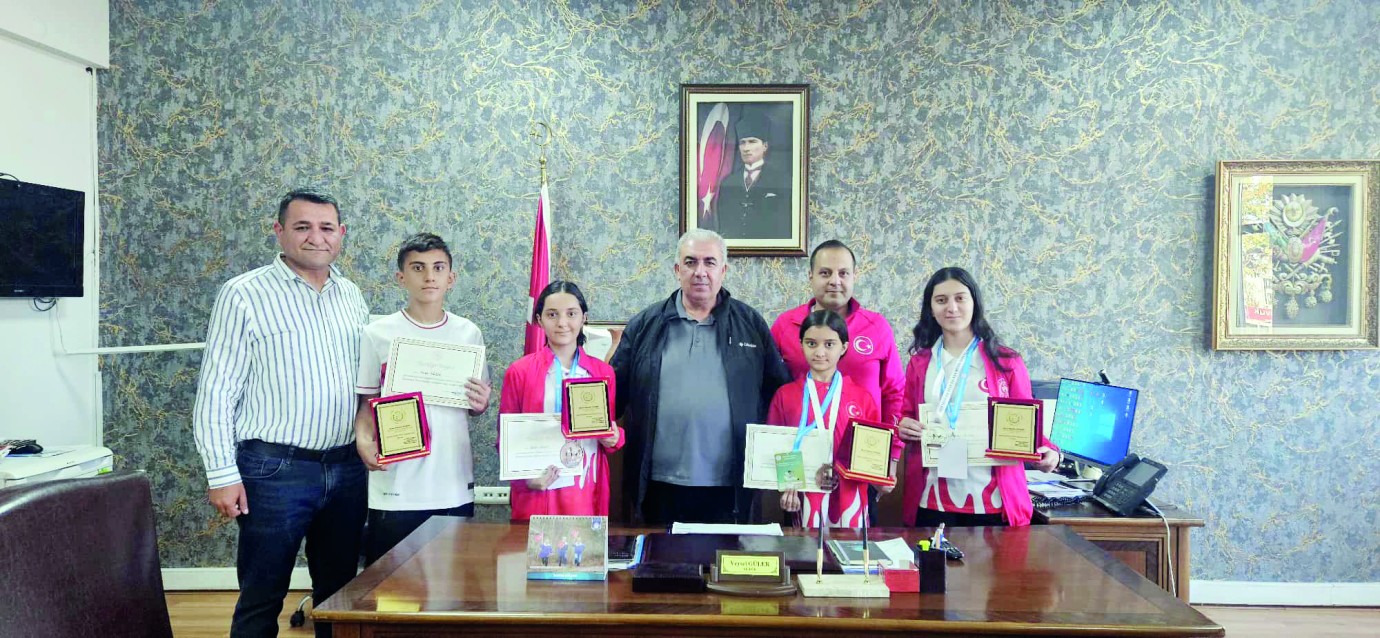 Genç sporculardan Yeşilyurt Halk Eğitimi Merkezi’ne ziyaret