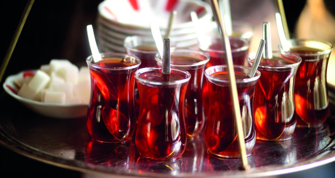 Düzenli kahve ve çay tüketimi kanser hastalarında yaşam süresini uzatabilir