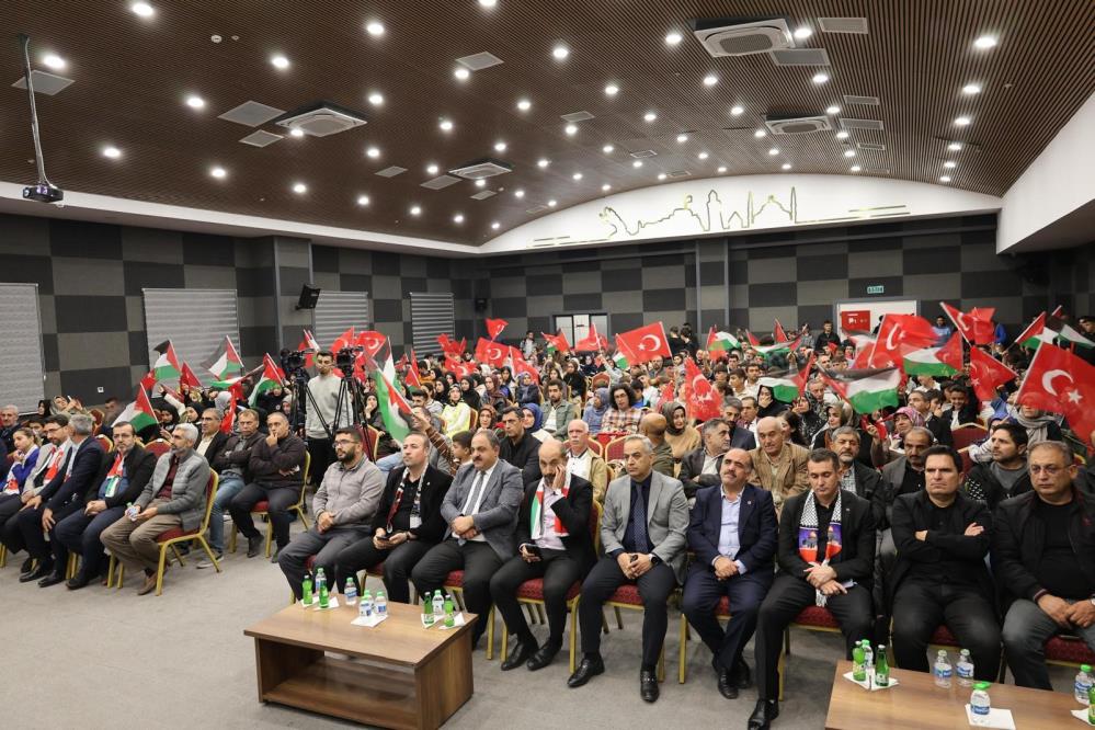 Elazığ’da ‘Filistin Gecesi’ programı