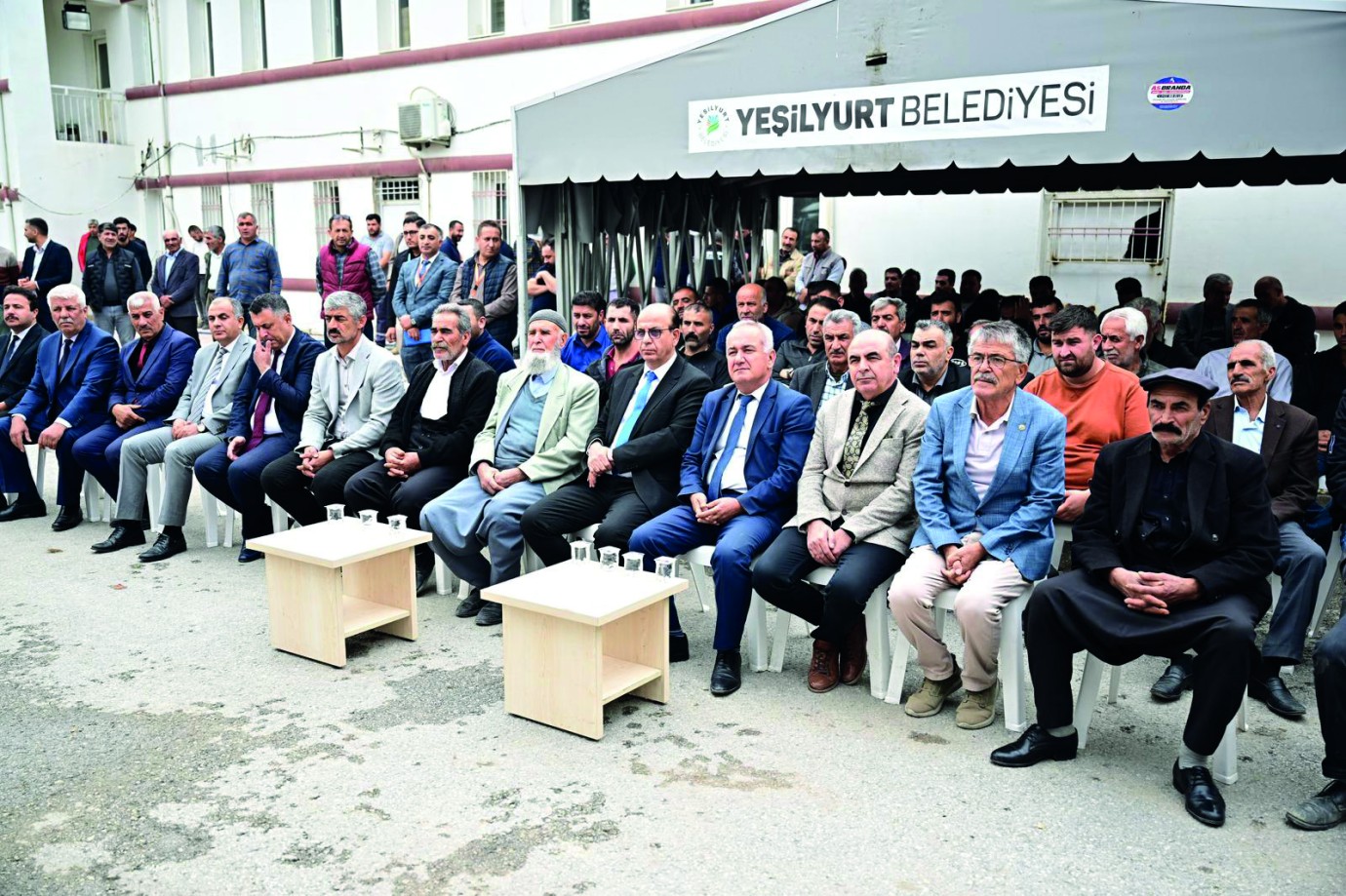 Küçükbaş hayvan yetiştiricilerine 50 ton arpa desteği