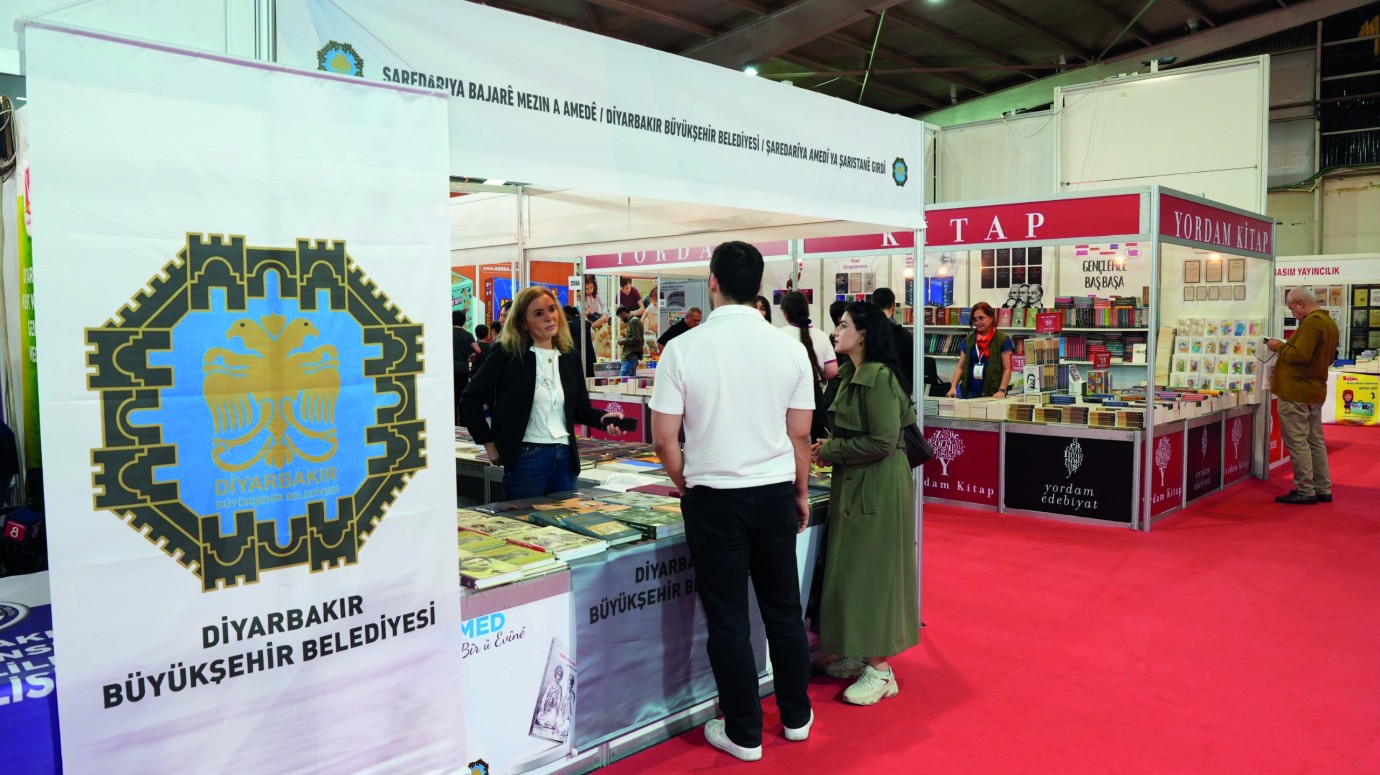 Büyükşehir Belediyesi, Kitap Fuarında kenti tanıtıyor