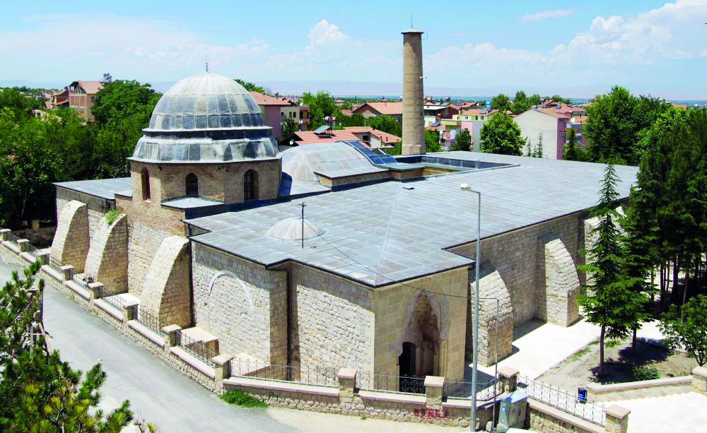Selçuklu Döneminin İzlerini Taşıyan 800 Yıllık Malatya Ulu Cami