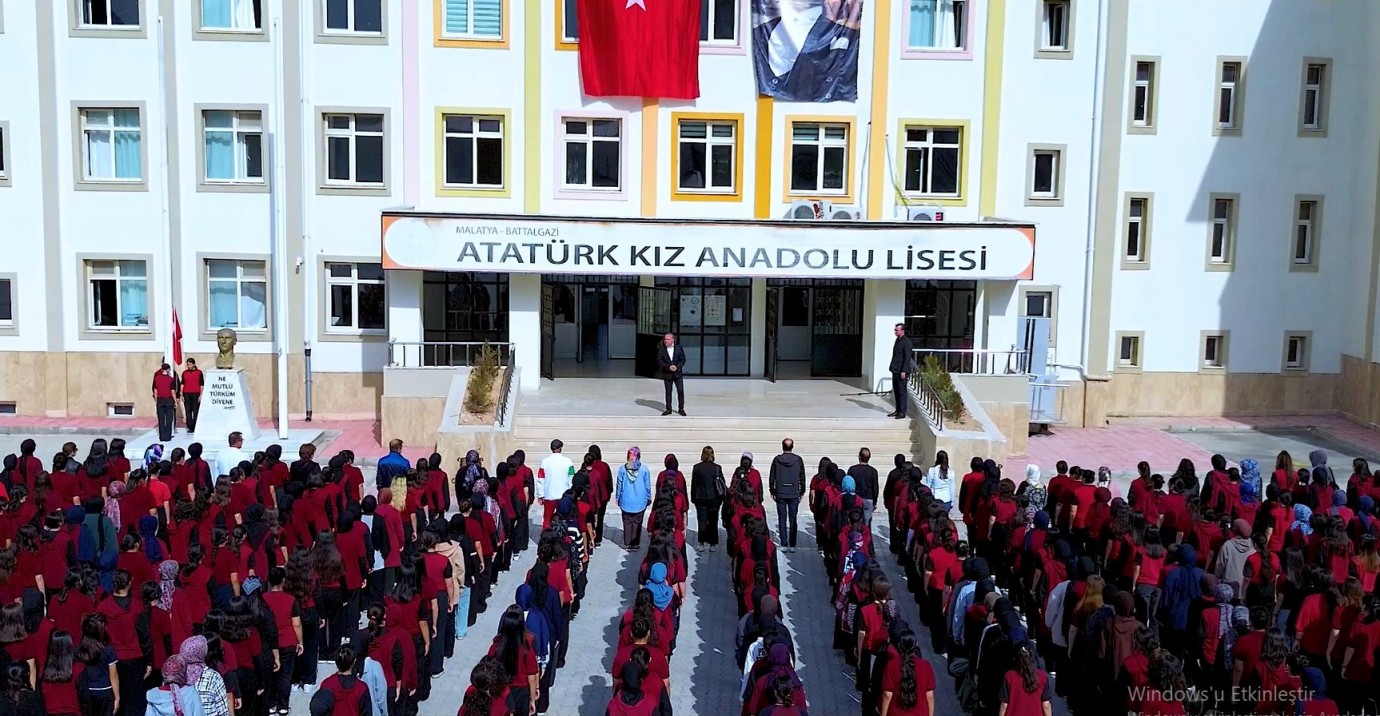 Cumhuriyet Ruhu Atatürk Kız Anadolu Lisesi’nde yaşandı