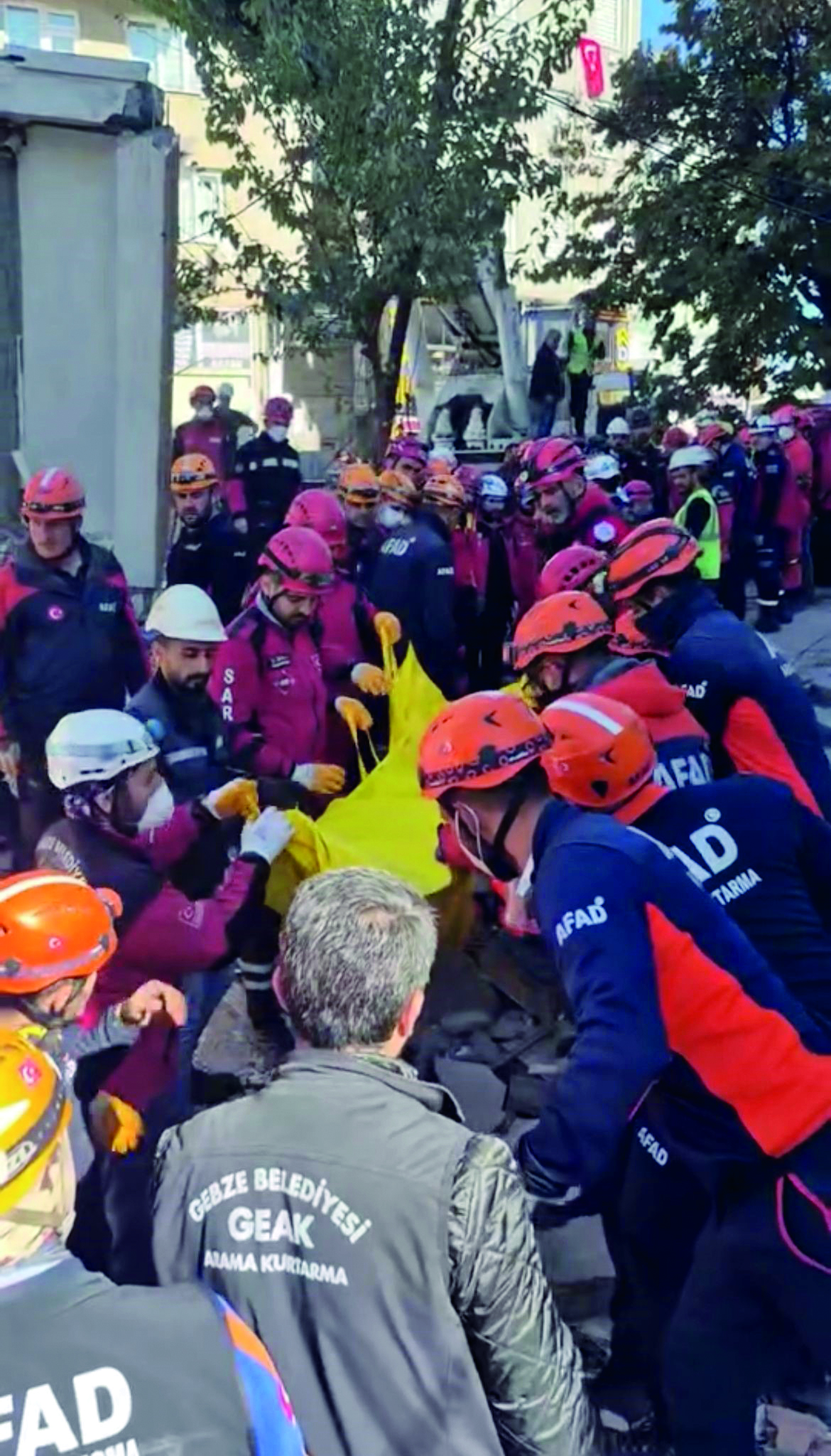 Kocaeli’den Acı Haber: 2 Kişinin Cansız Bedeni Çıkarıldı