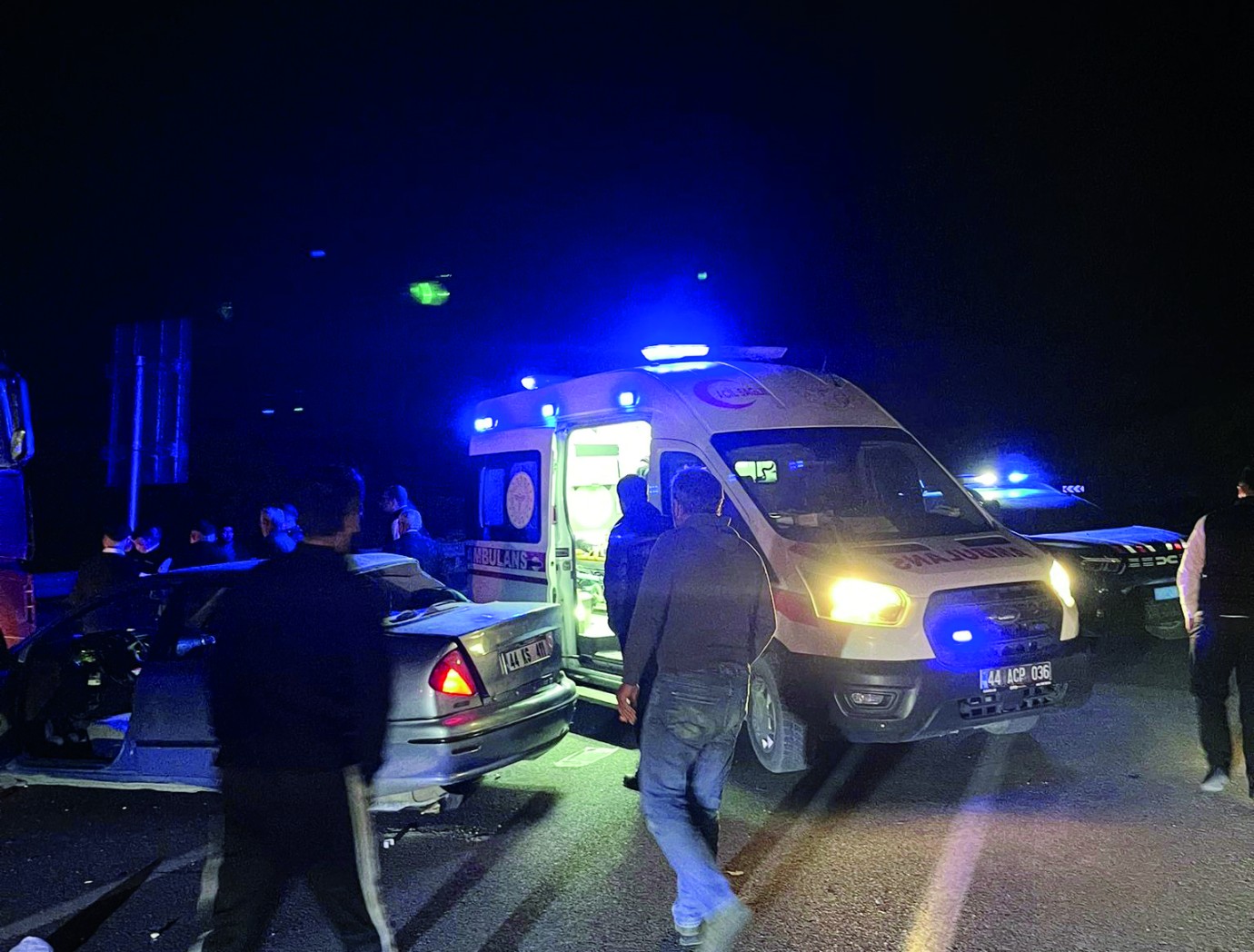 Malatya’da TIR ile otomobil çarpıştı: 2 yaralı