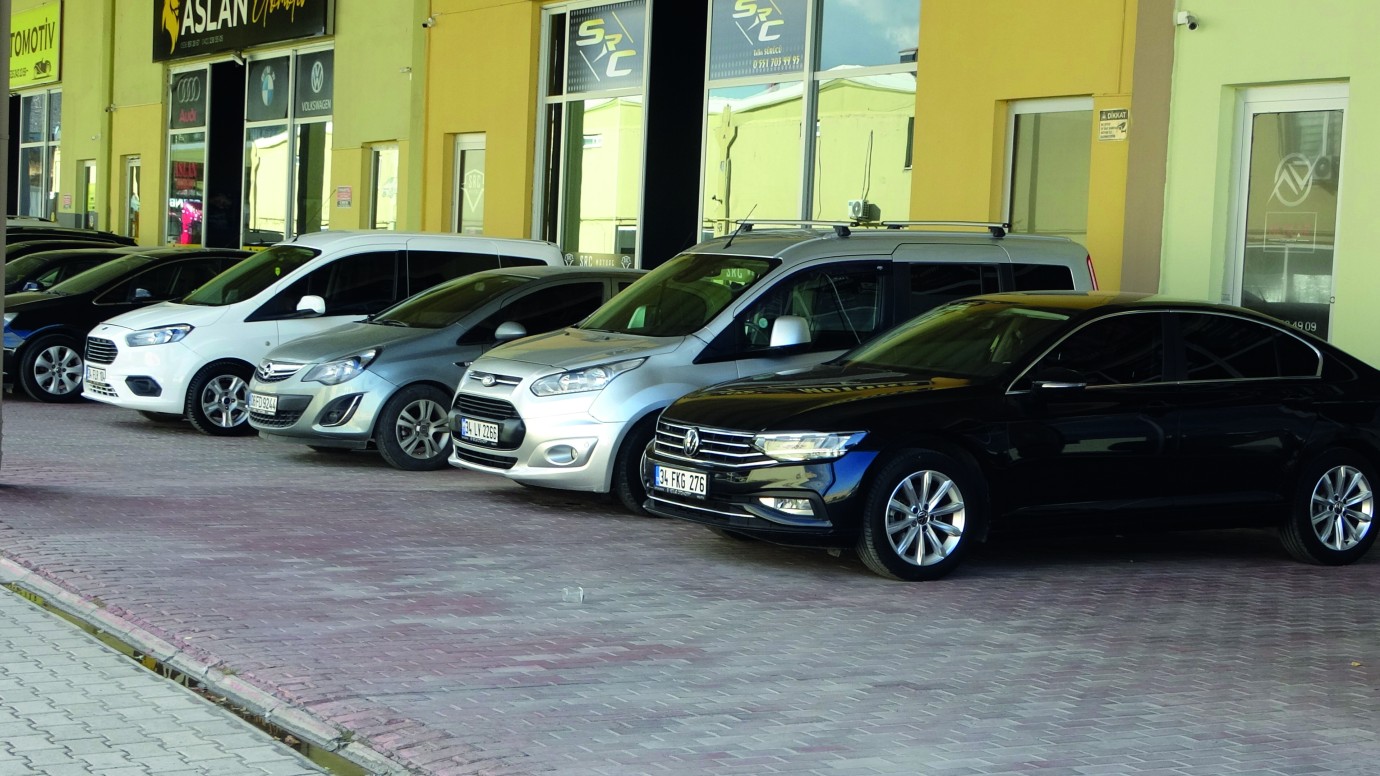 Galerici esnafı uyardı: Araç almak için şimdi tam zamanı