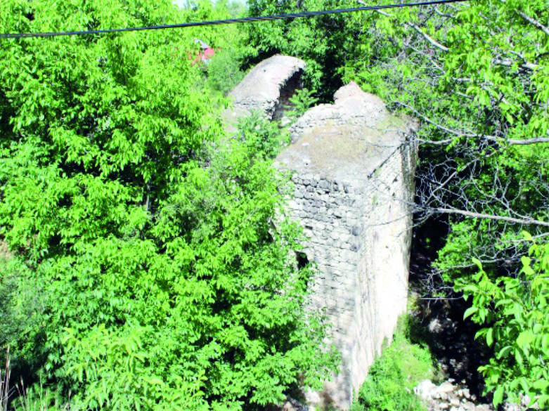 Küçük Çarşı (Elmasik) Hamamı dikkat çekmeye devam ediyor
