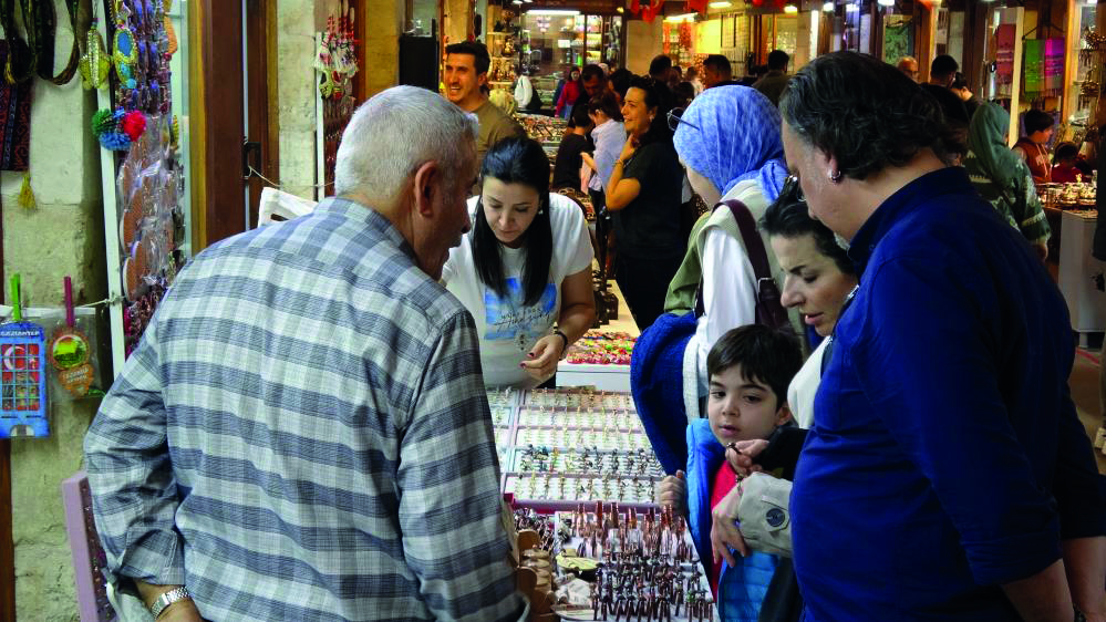 Gaziantep'in tarihi mekanlarında adım atacak yer kalmadı