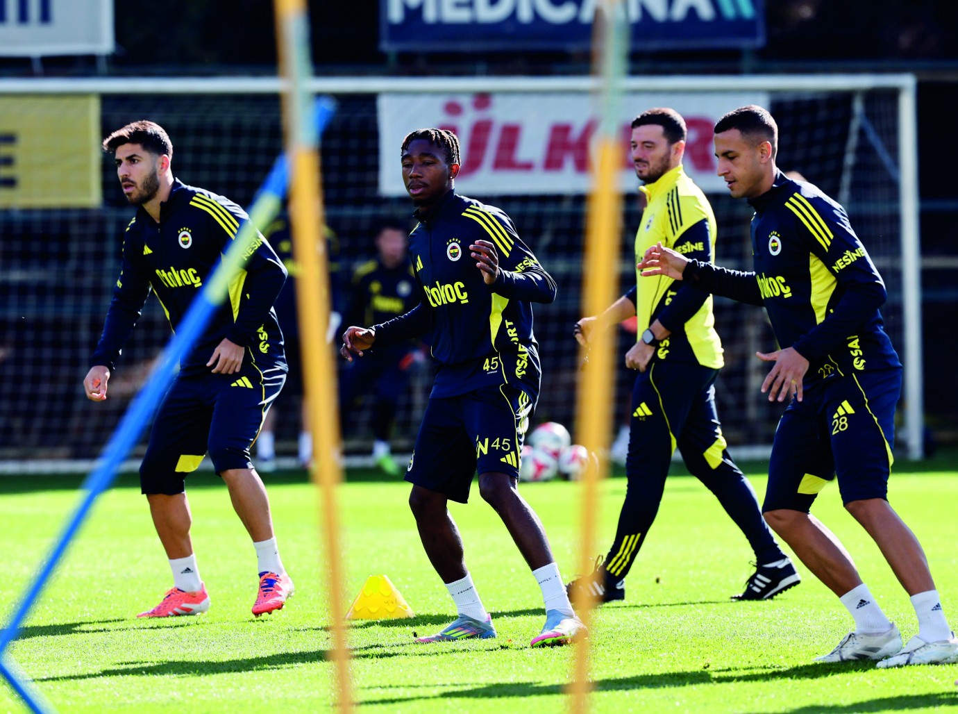 Fenerbahçe'de Rizespor mesaisi devam etti