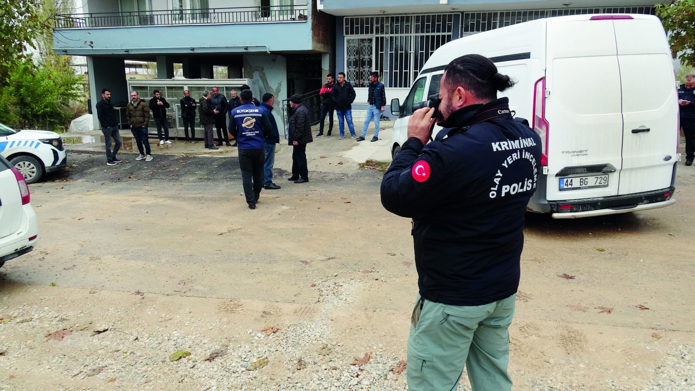 Battalgazi ‘de 13 yaşındaki çocuk evinde ölü bulundu