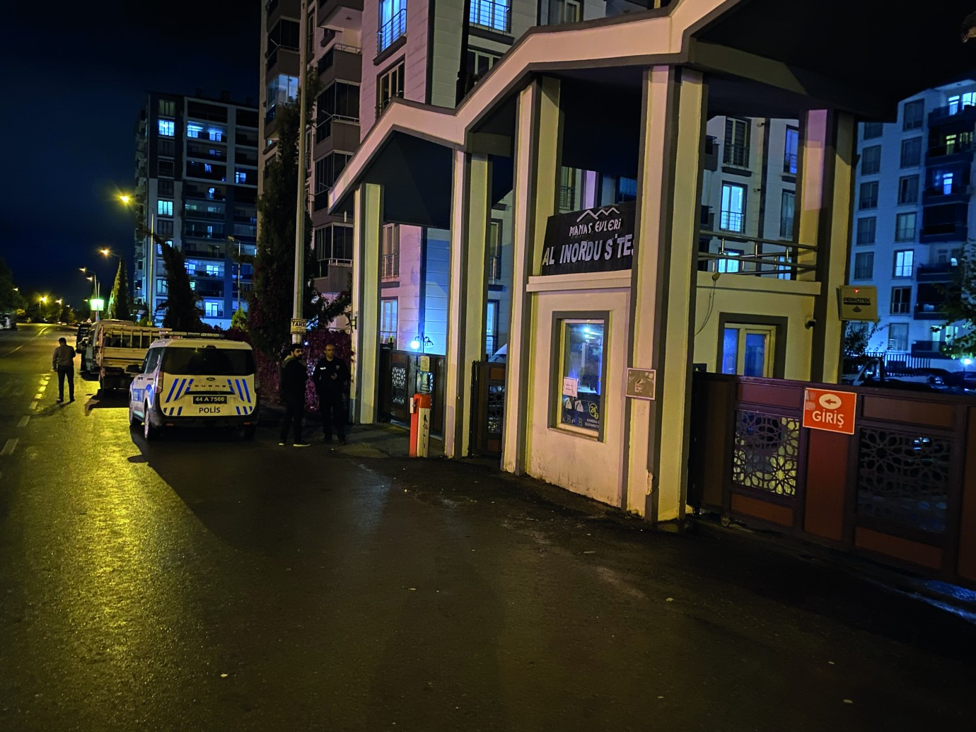 Malatya’da Otobüs Durağında İntihar Girişimi