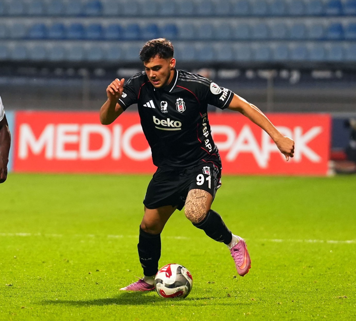 Beşiktaş'tan Mustafa Hekimoğlu açıklaması