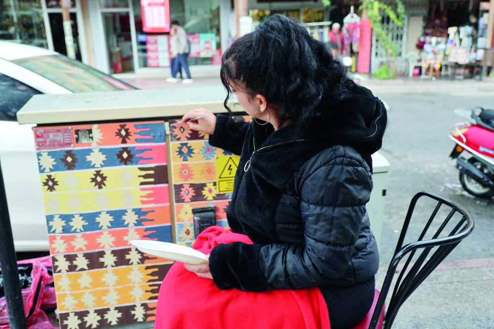 Kapadokya’nın elektrik panoları sanatla renklendi