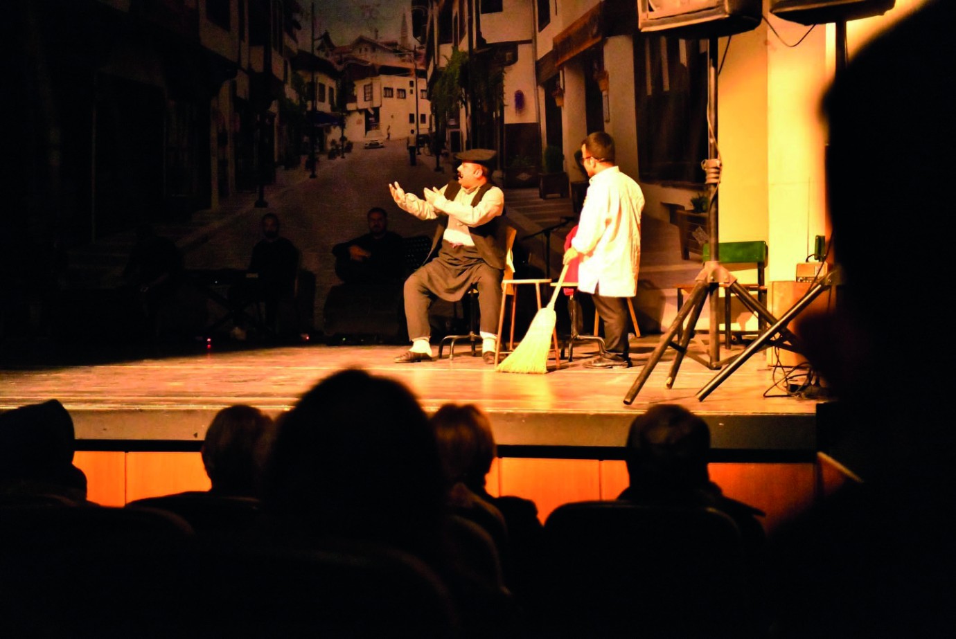 Yeşilyurt Belediyesi’nden nostalji dolu kültür sanat akşamı