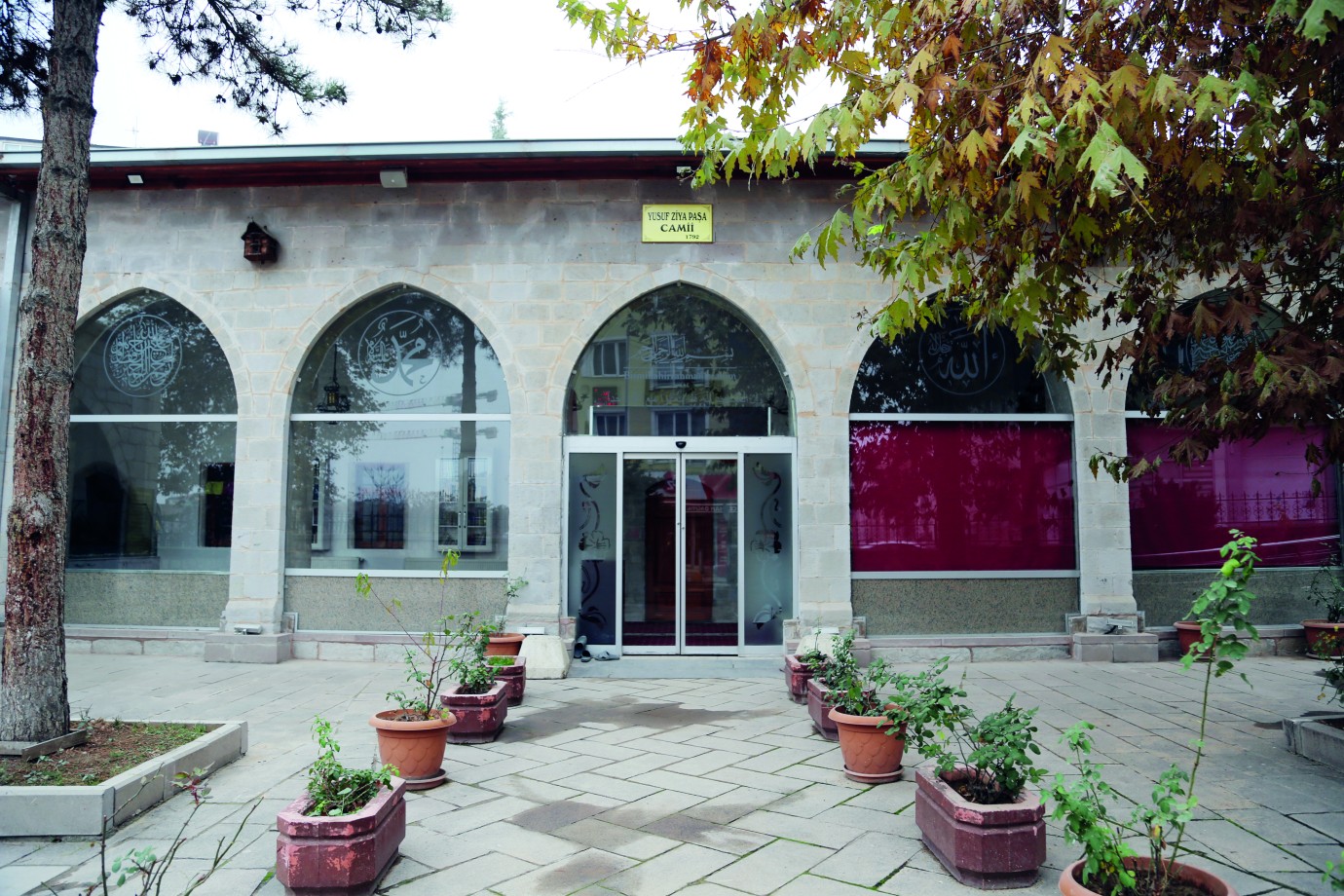 Malatya’nın tarihi Yusuf Ziya Paşa Camii ziyaretçilerini bekliyor