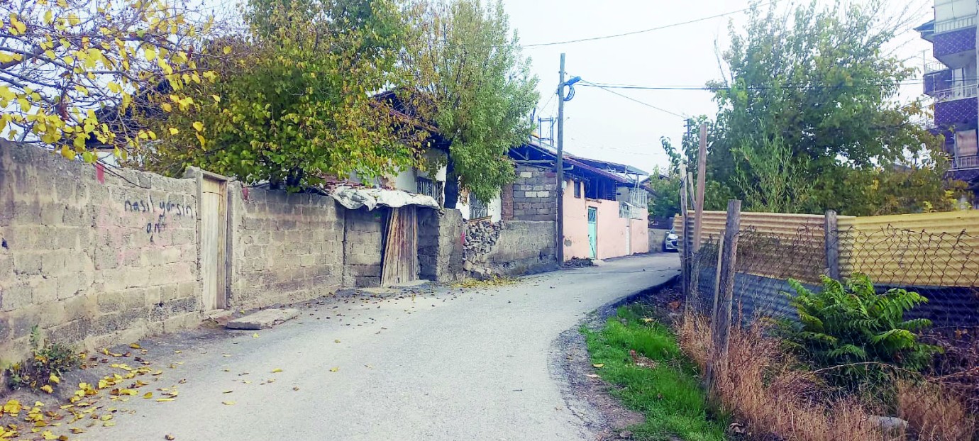 Melekbaba Mahallesi netlik istiyor