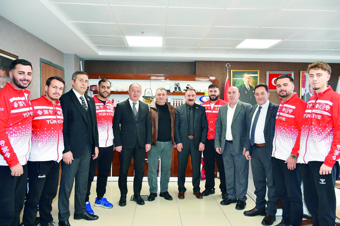 Avrupa üçüncüsü Curling Milli Takımı’ndan Çakmur’a ziyaret