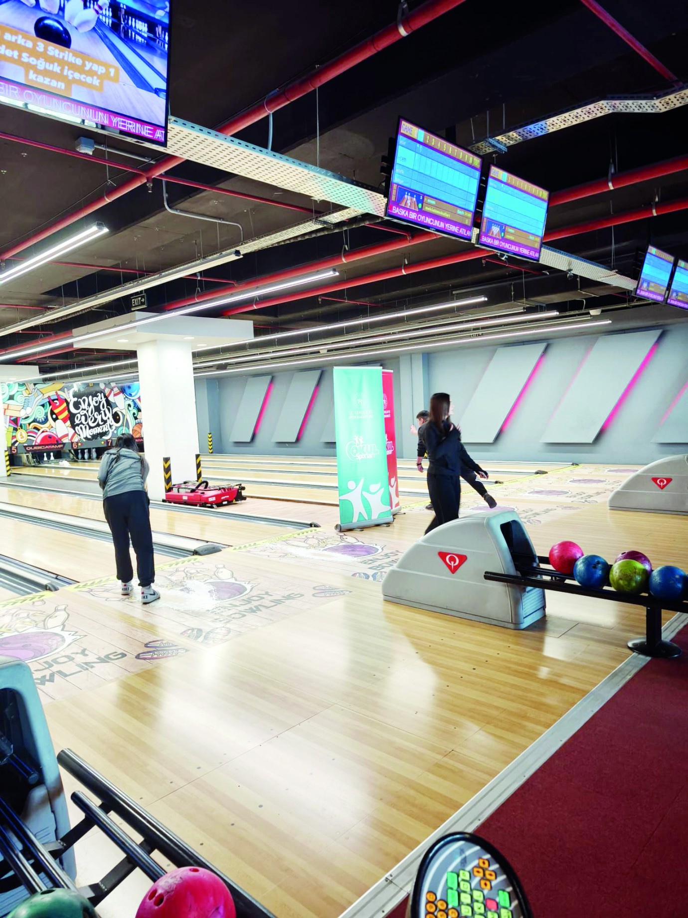 Okulsporları Bowling İl Birinciliği Müsabakalarına Yoğun İlgi