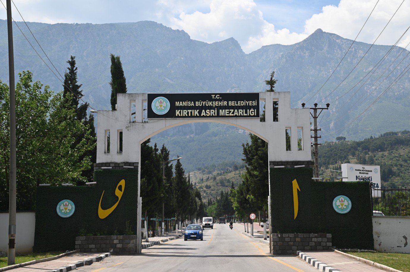O şehirde tek kişilik mezar yeri artık ücretsiz