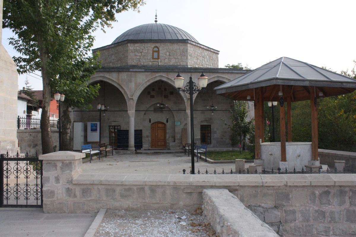 Depremin yaraladığı tarih: Akminare Camii ne zaman açılacak?