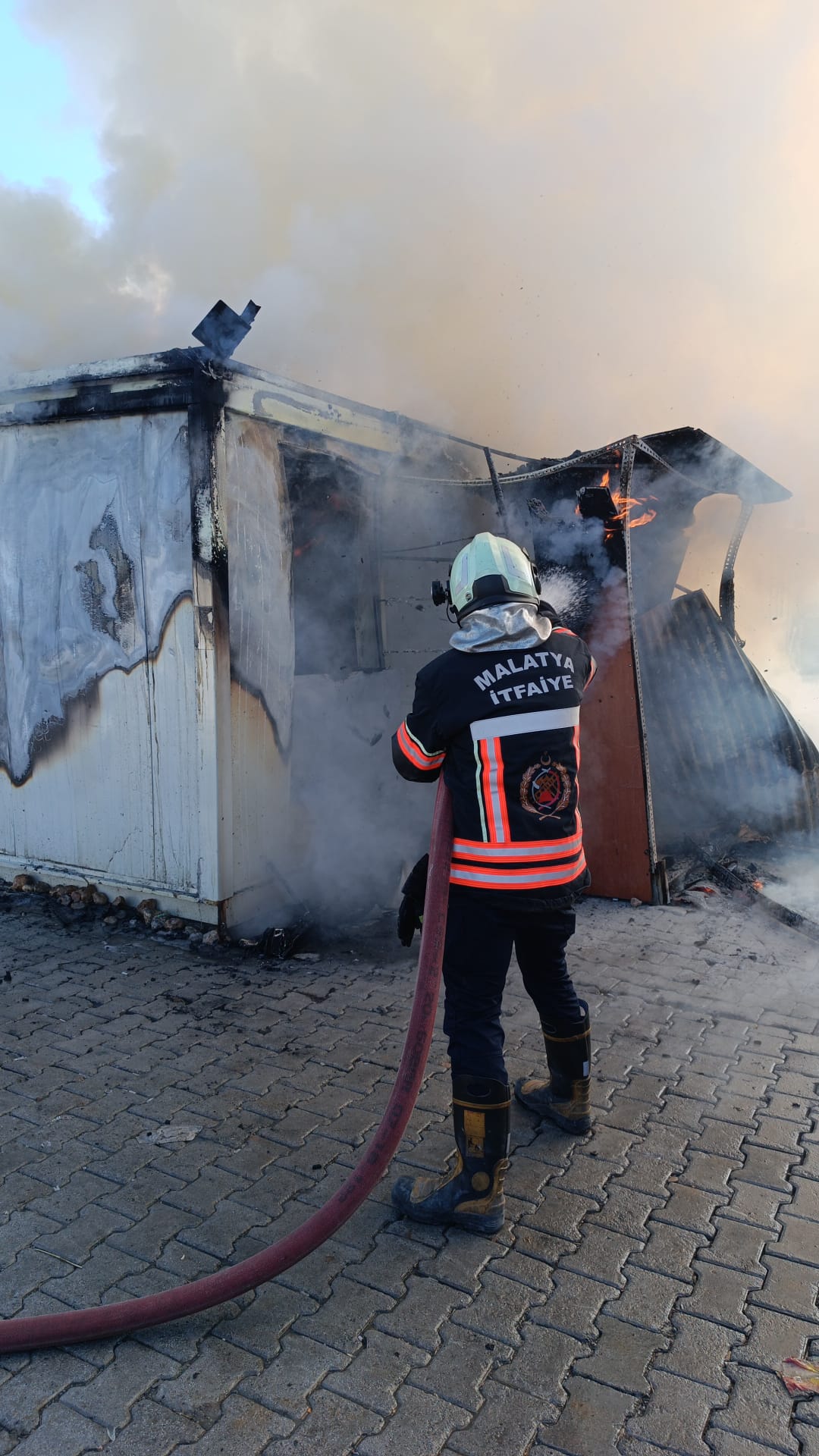 Samanköy Konteyner Kent’te yangın