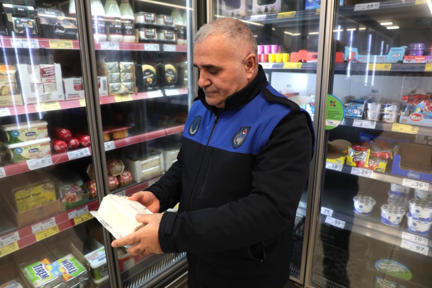 Battalgazi’de marketlere sıkı denetim