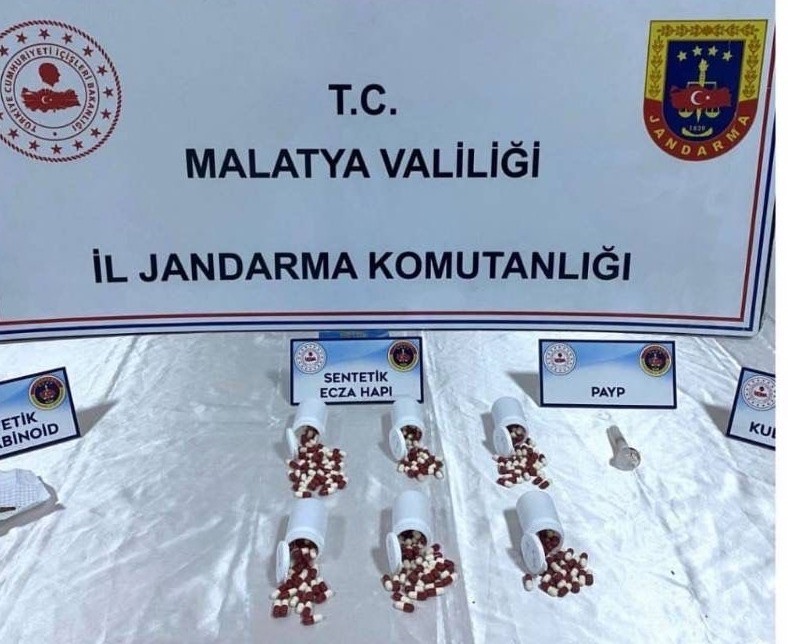 Uyuşturucu operasyonunda 8 gözaltı