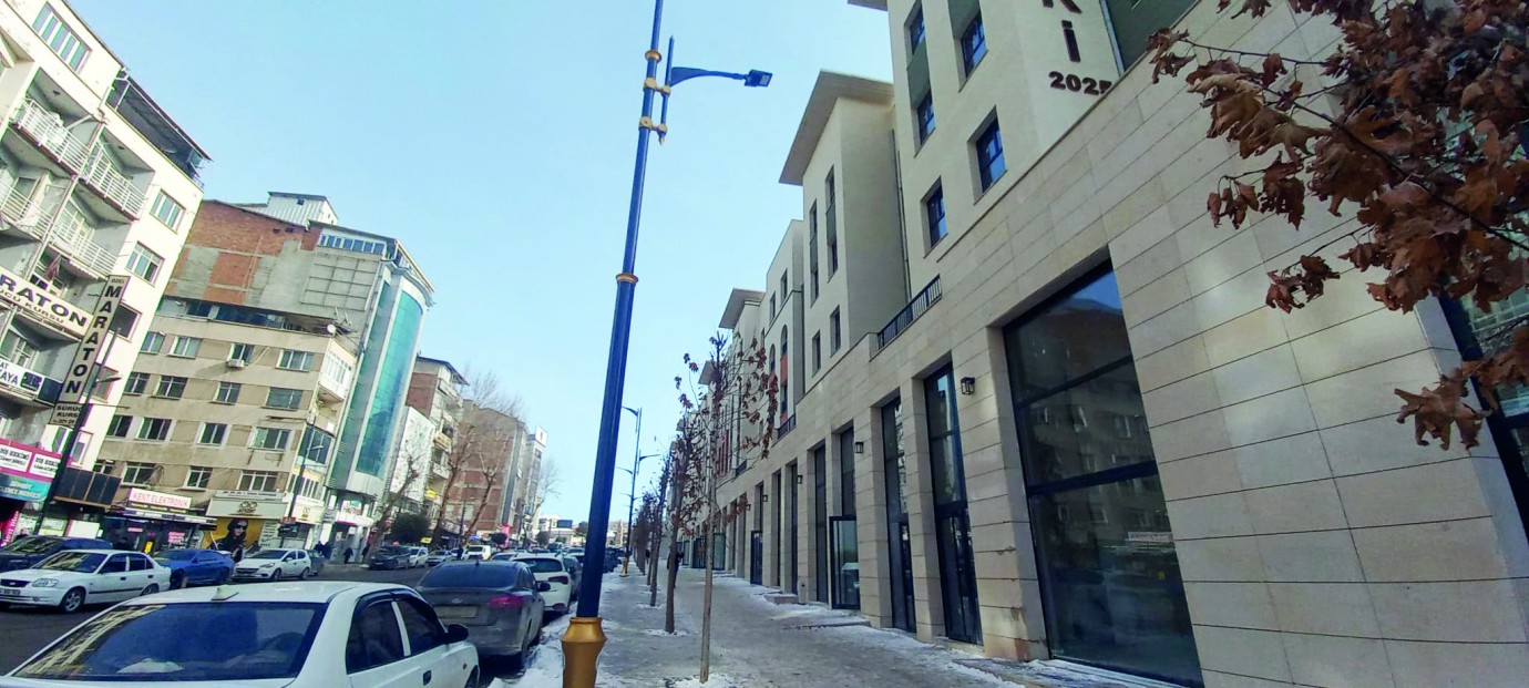 Vatandaştan Kışla Caddesi’ne tam not