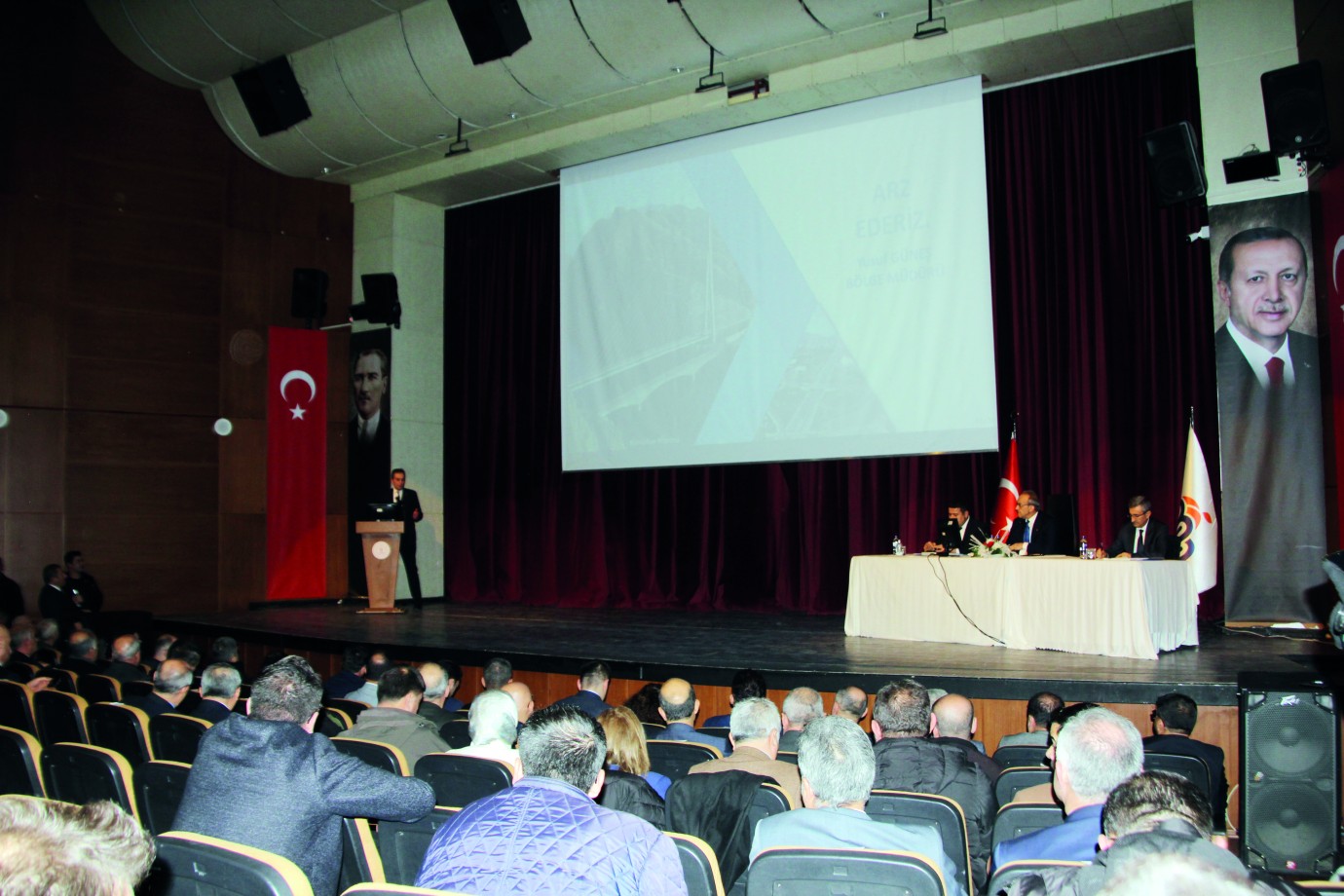Çevreyolu aydınlatmasında sorumluluk tartışması: Yetki Karayolları’nda mı, elektrik kurumunda mı?