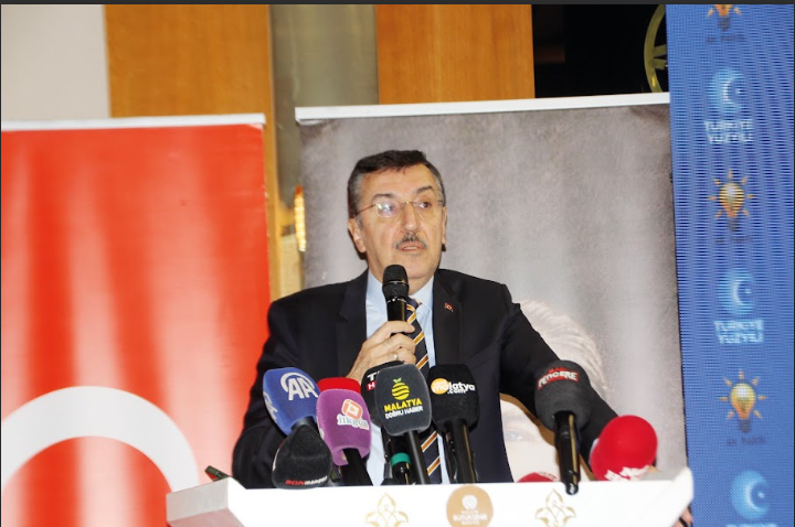 Az kalsın Polis Okulu da kent dışına taşınacaktı 