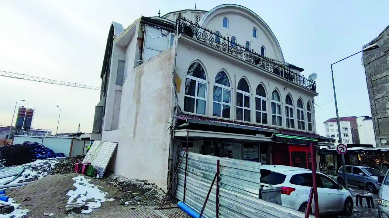 Muhtar Ergöç: Hamidiye Camii Tadilatla Yeniden İbadete Açılacak