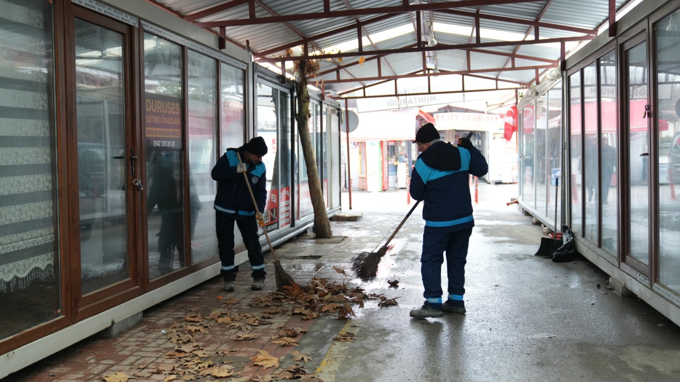 Kanalboyu ve Orduzu’da temizlik yapıldı