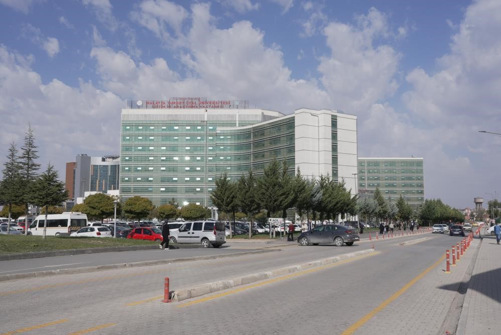Malatya’da günde 8 bin 500 kişi bu hastaneye akın ediyor