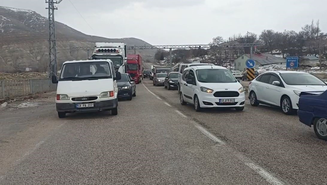 Malatya-Kayseri karayolu ulaşıma kapatıldı