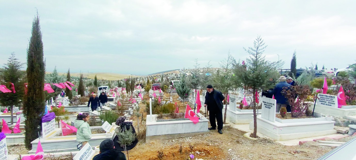 Depremzedelerden yetkililere yürek yakan çağrı