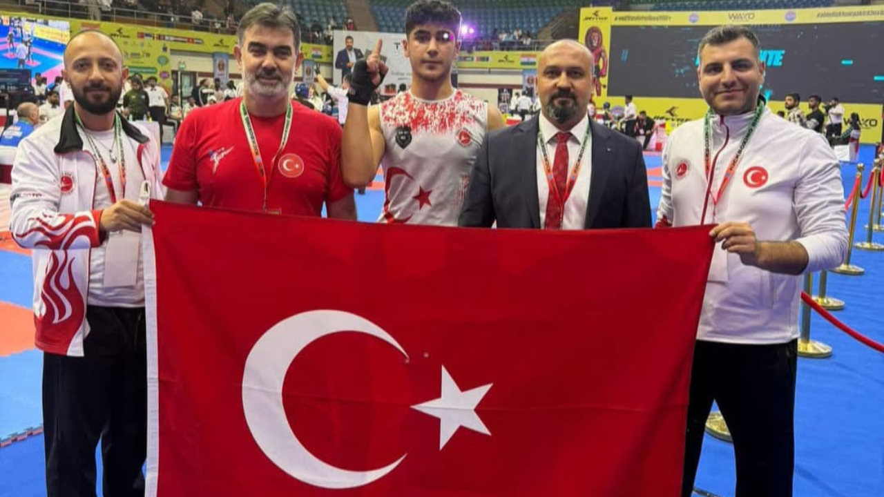 İshak Kocaman Hindistan’dan Malatya’ya altın madalya getirdi