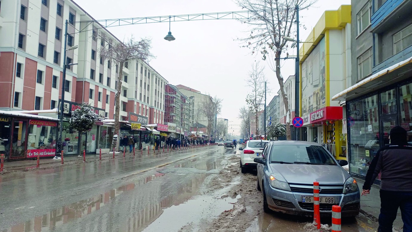 İnönü Caddesi’nde Tahliye Başladı
