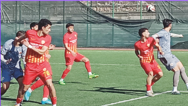 Malatyaspor evinde dağıldı: Elazığ Yolspor 5 golle kazandı