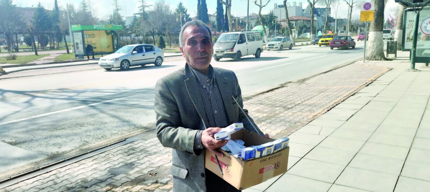 Bana dilenci muamelesi yapmaktan utanın!
