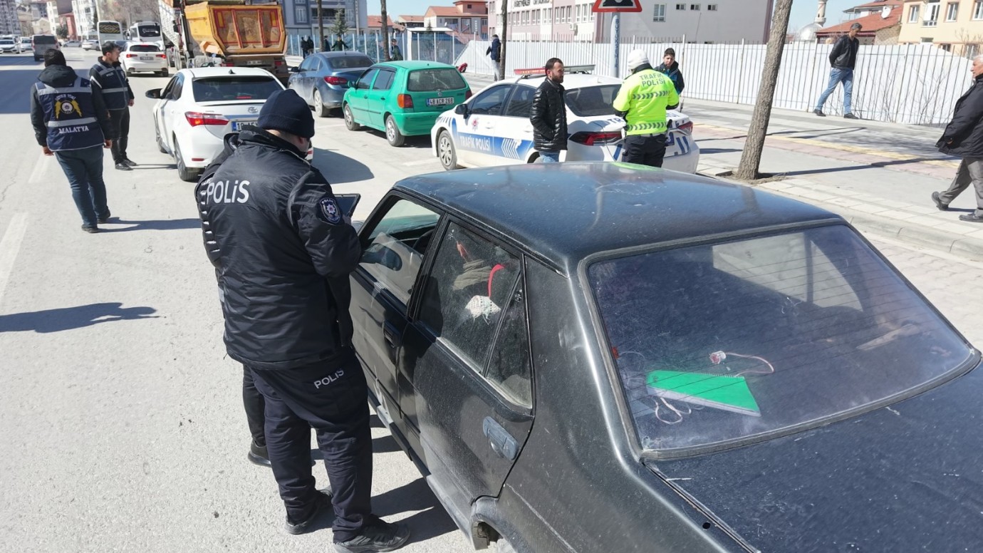 Malatya’da okul çevrelerinde sıkı denetim