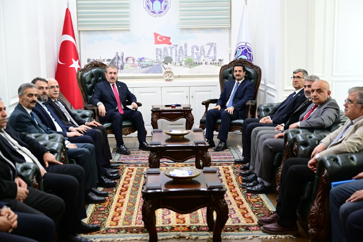 BBP Lideri Destici’den Battalgazi Belediyesine ziyaret