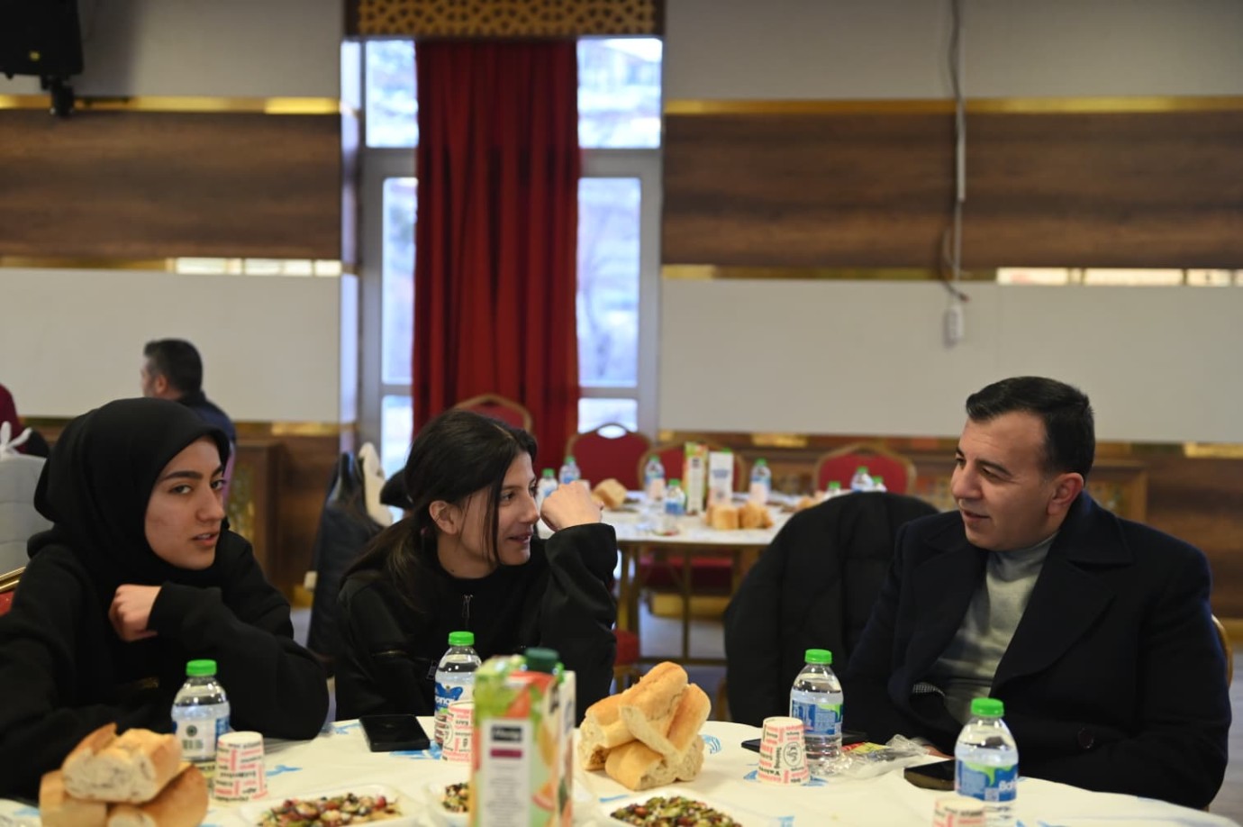 Başkan Sülük Pütürge’de öğrencilerle iftar programında buluştu